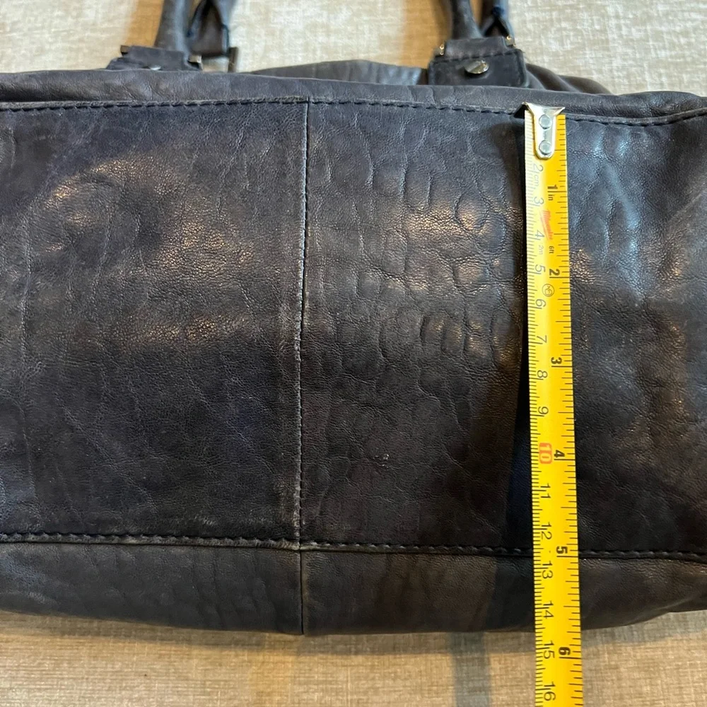 Vintage Tory Burch- Blue Leather Bowling Tote with Hand Painted Green Spider - Picture 5 of 10